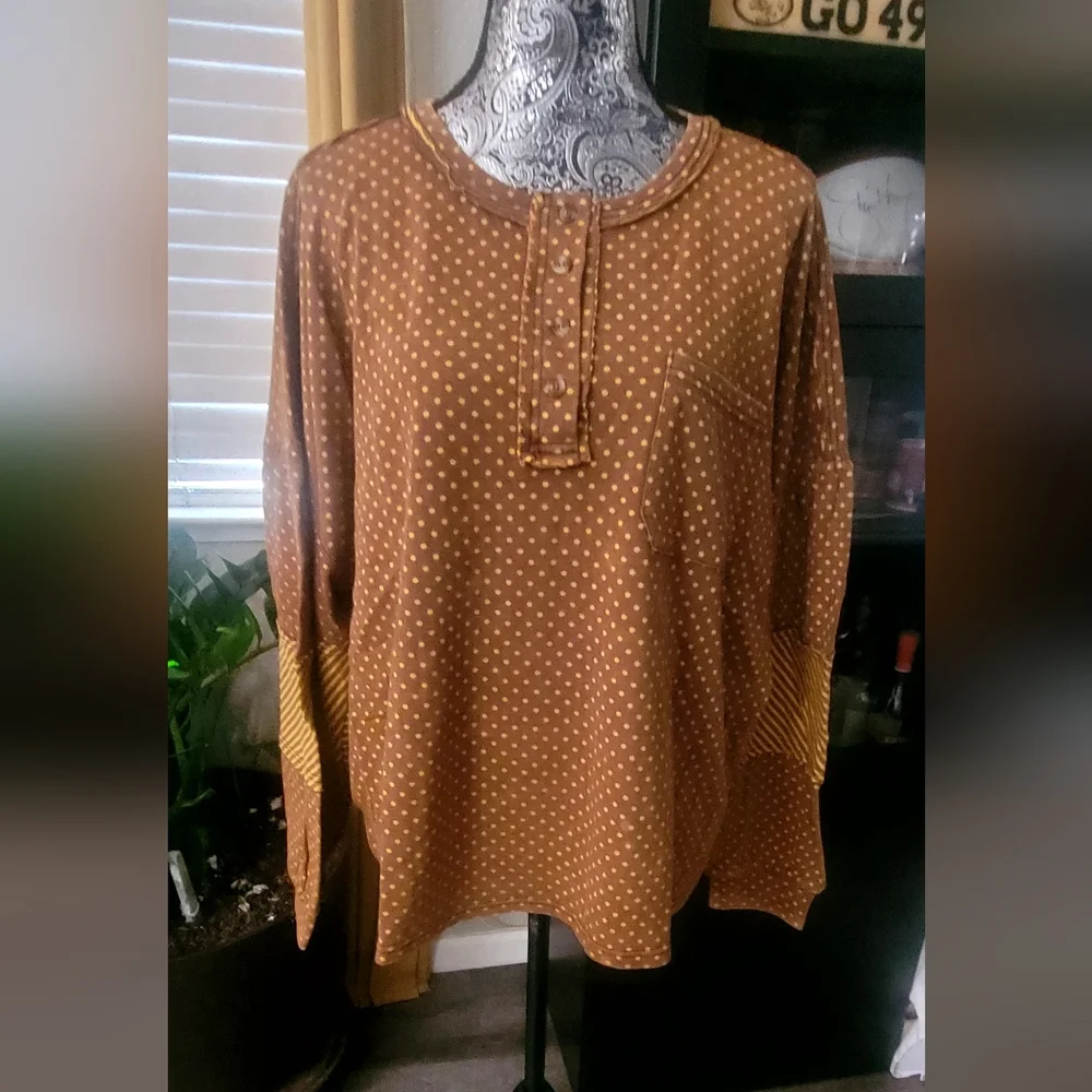 Easel Brown Polka Dot Top with Yellow Accents - Picture 2 of 4